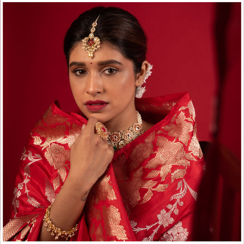 Sanskriti Balgude in Zartari Pure Silk