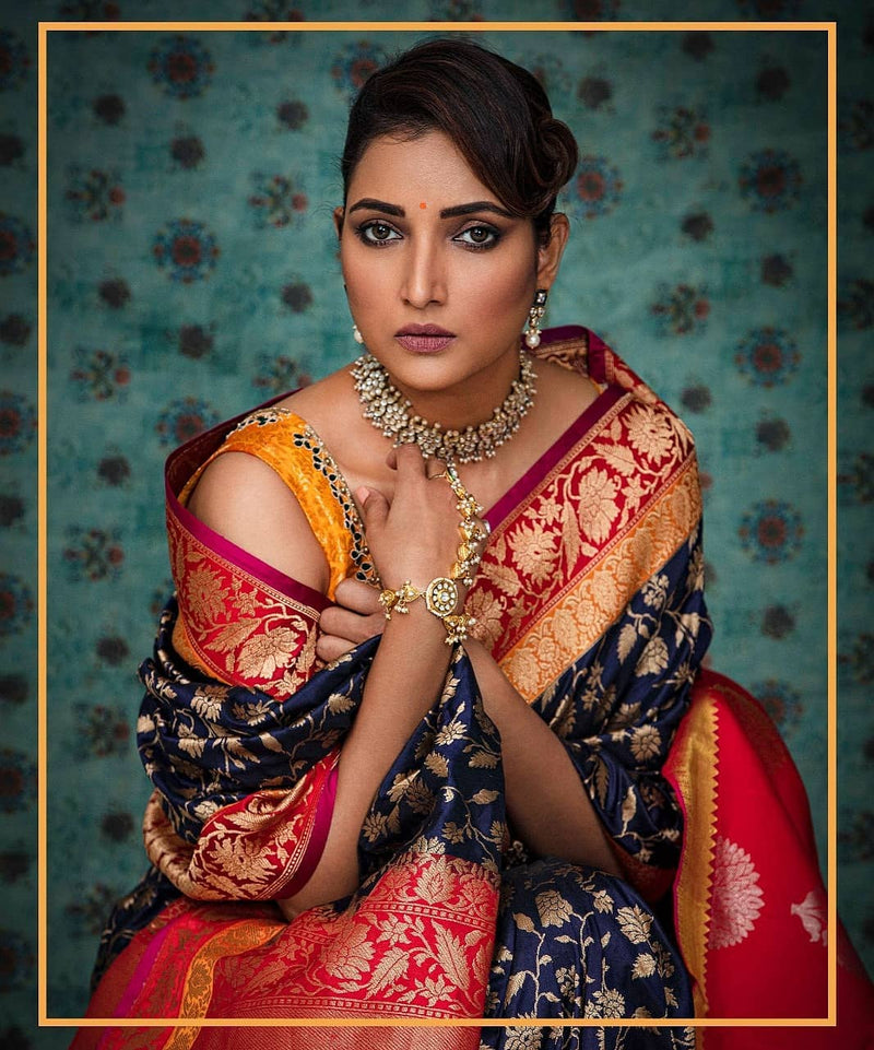 Rupali Bhosale in Zartari Pure Silk