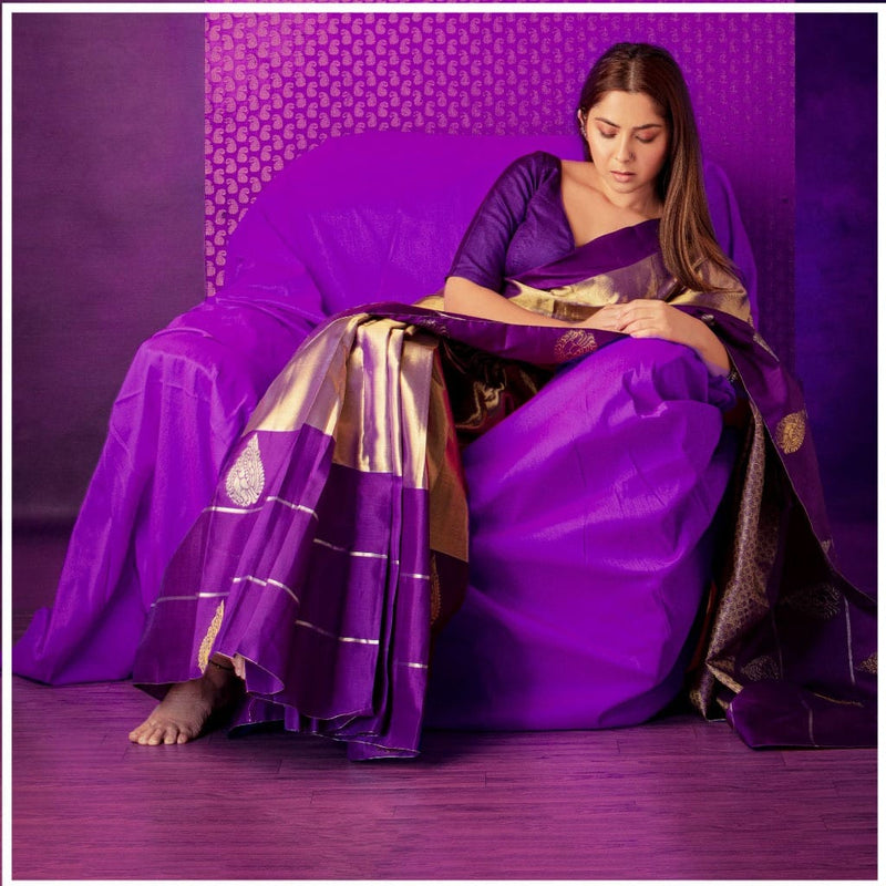 Sonalee Kulkarni in Zartari Pure Silk