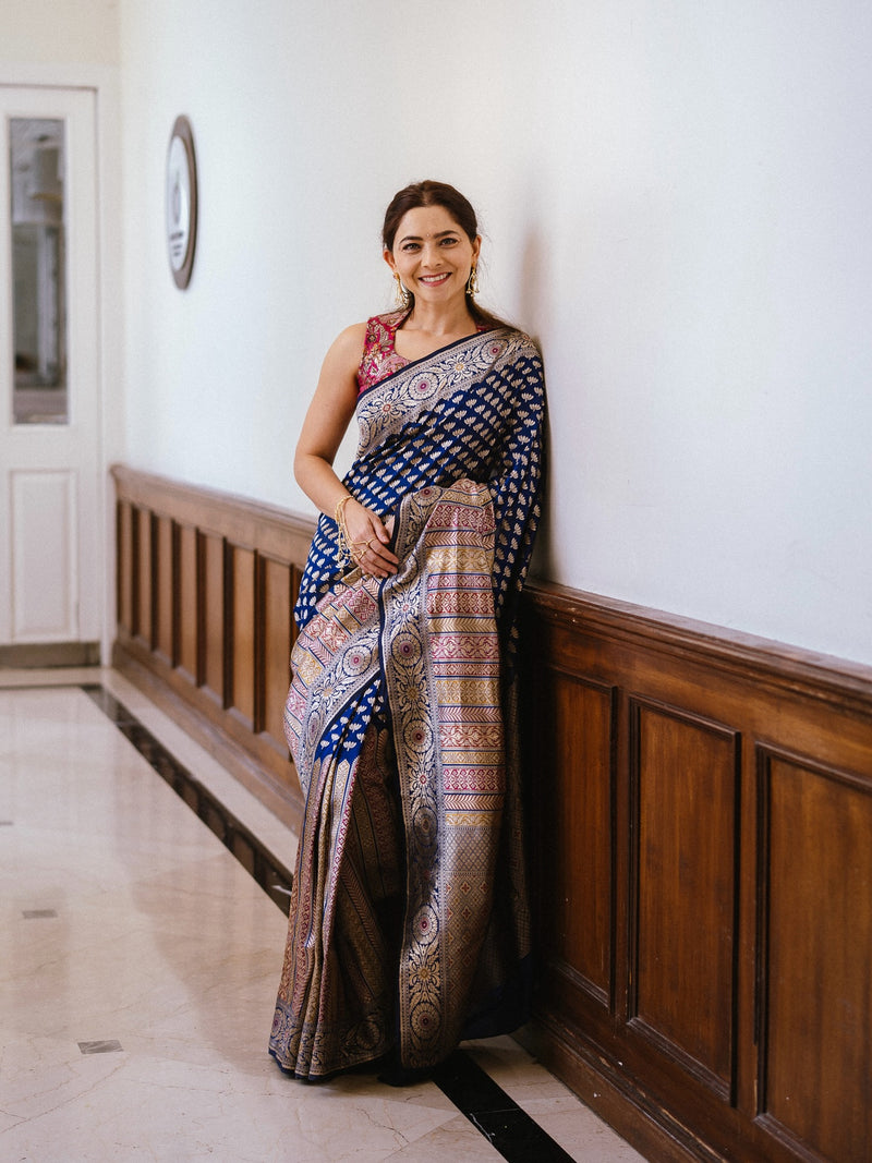 Sonalee Kulkarni in Zartari Pure Silk